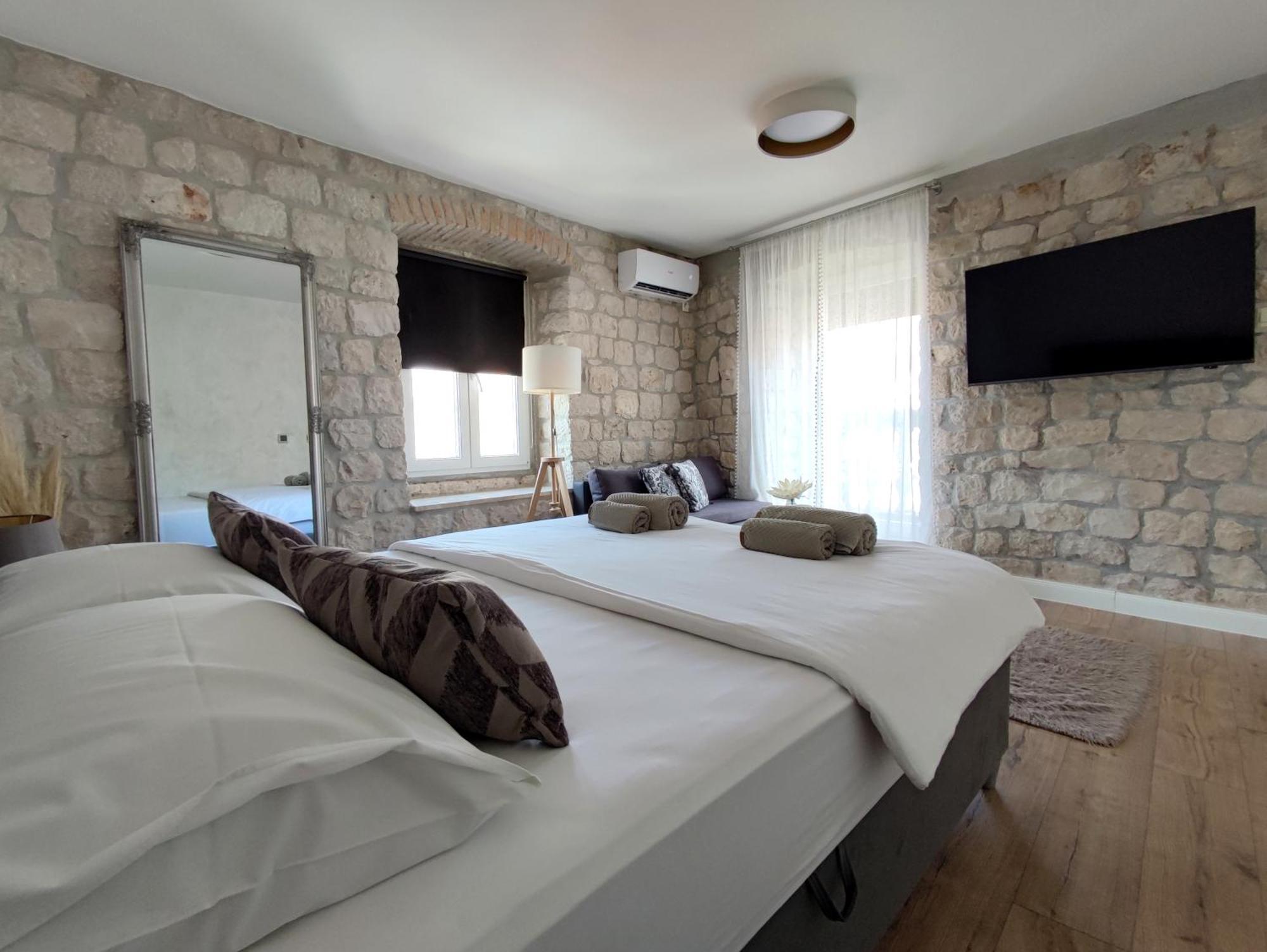 Guest House Klaudija 特罗吉尔 外观 照片